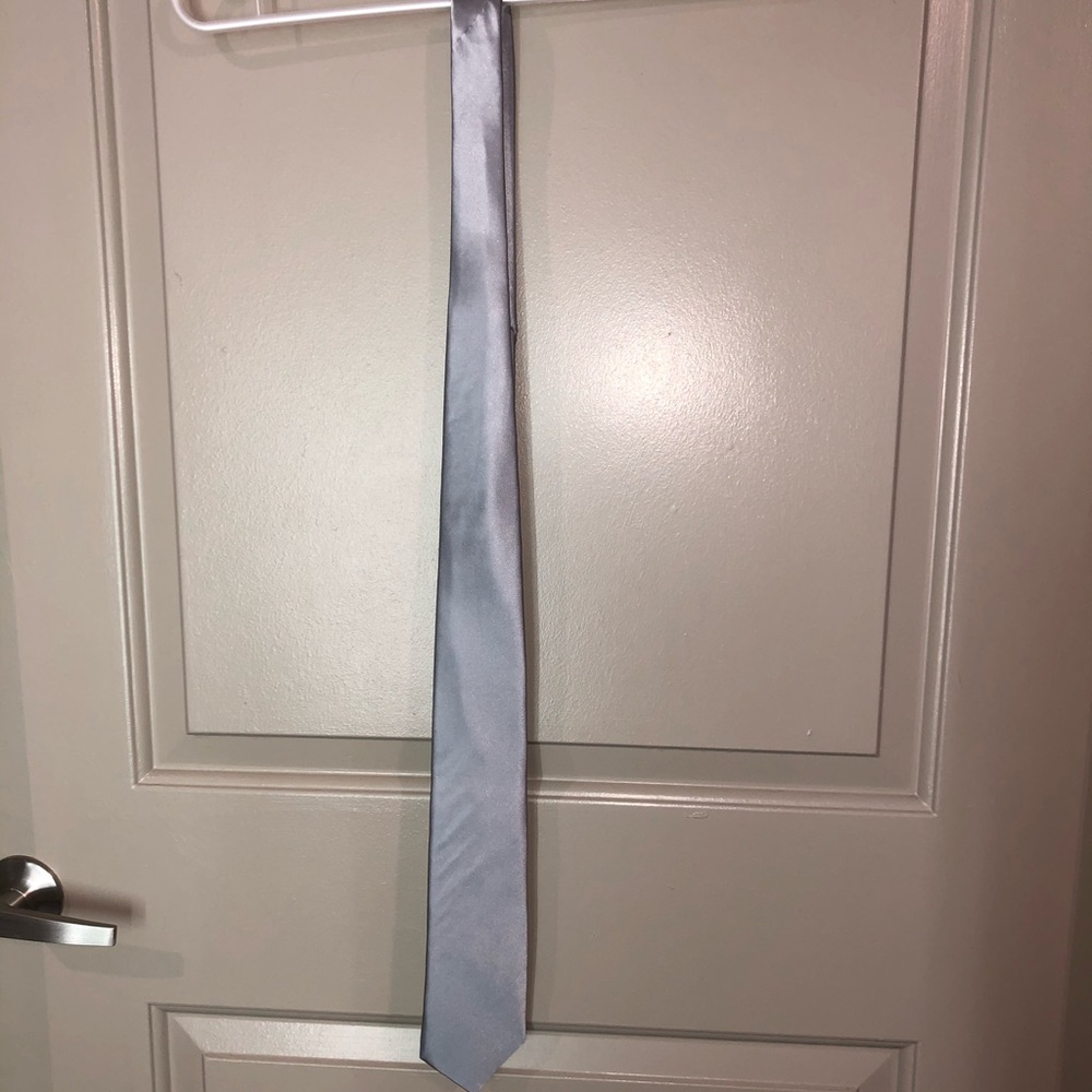 Silk tie